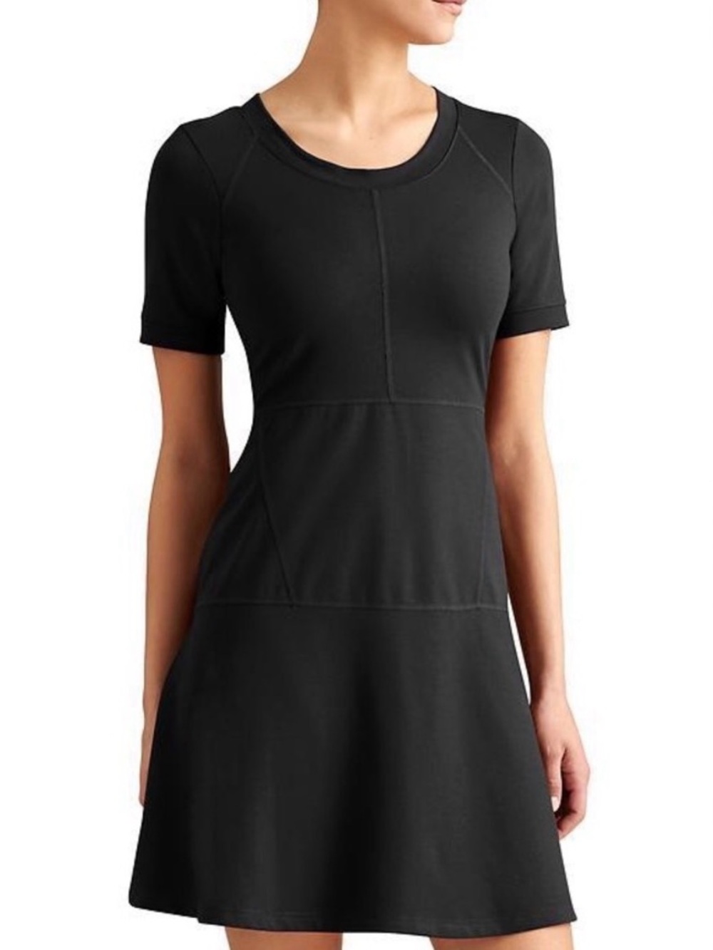 Athleta ‘En Route Fit and Flare Dress' size Small